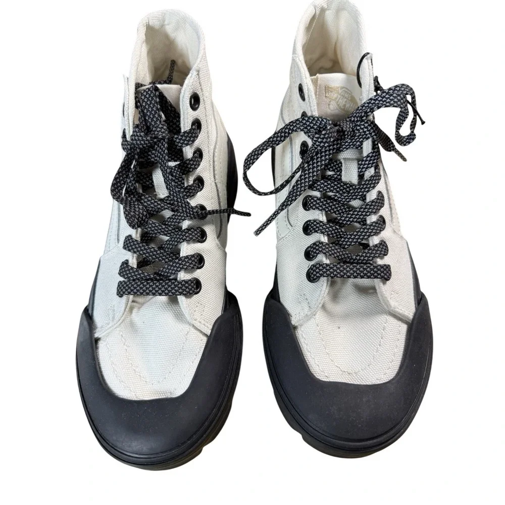 Vans Sk8-Hi Sentry‎ Unisex 6.5M/8W White New High Top Lug Sole Sneaker